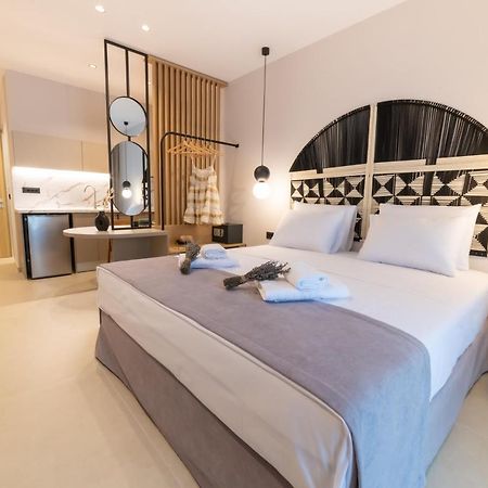 Anesis Deluxe Apartments 파르가 외부 사진