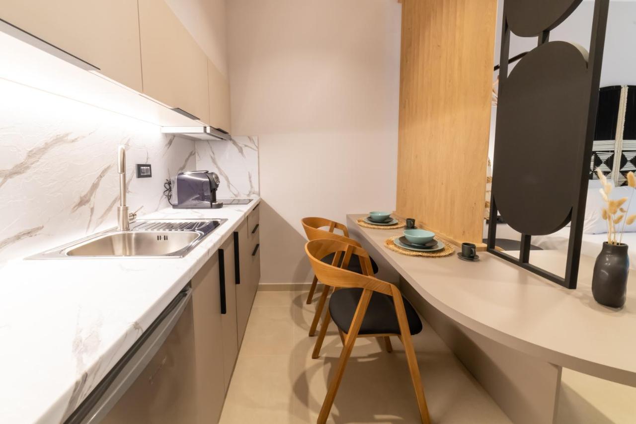 Anesis Deluxe Apartments 파르가 외부 사진