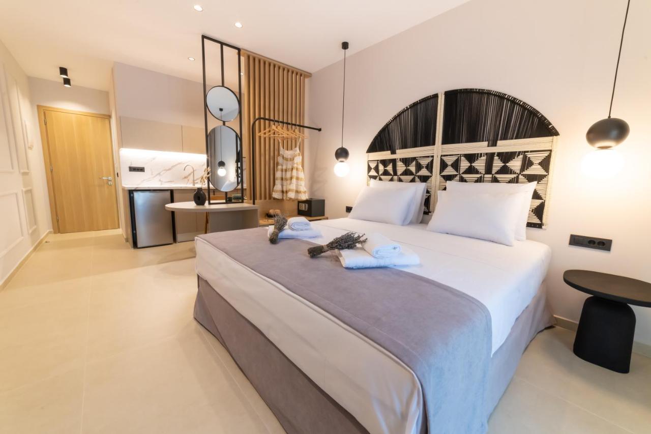 Anesis Deluxe Apartments 파르가 외부 사진