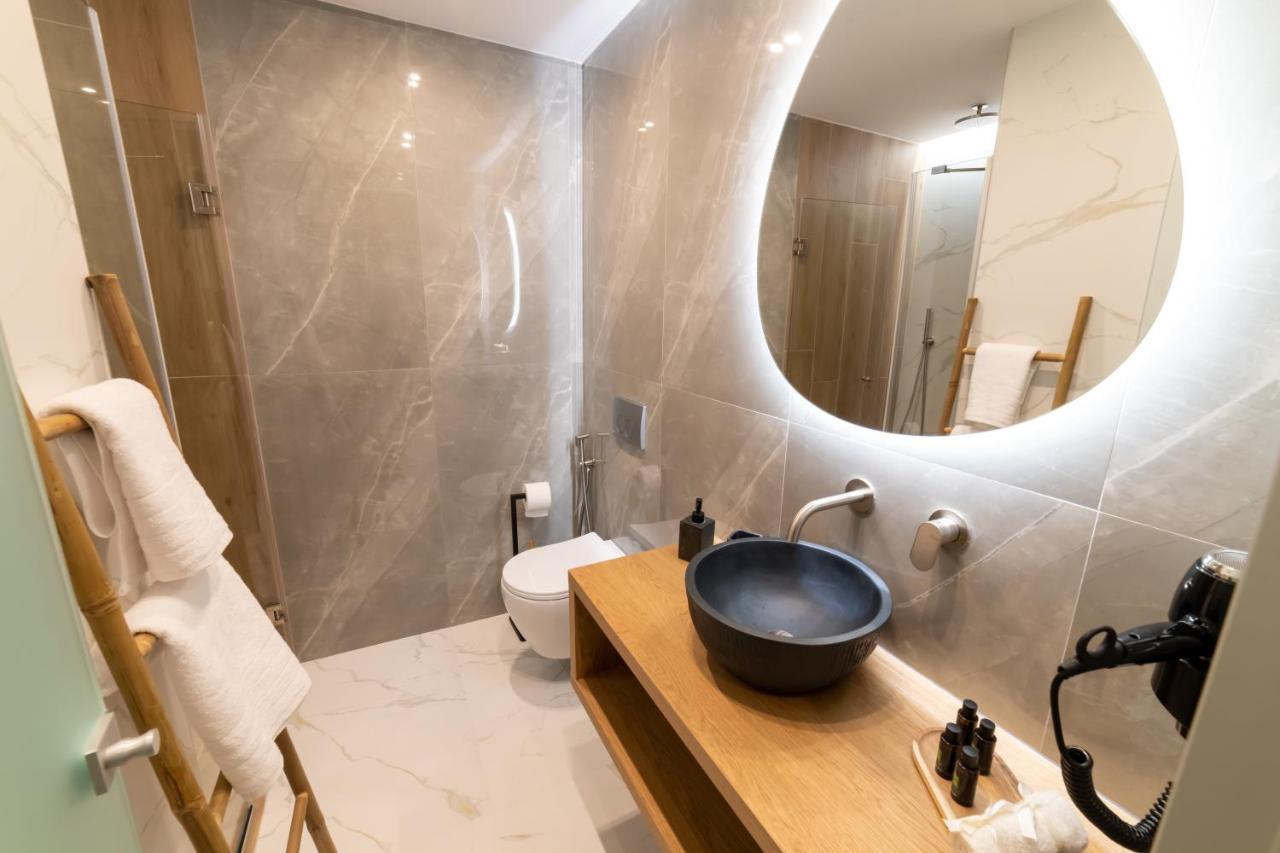 Anesis Deluxe Apartments 파르가 외부 사진