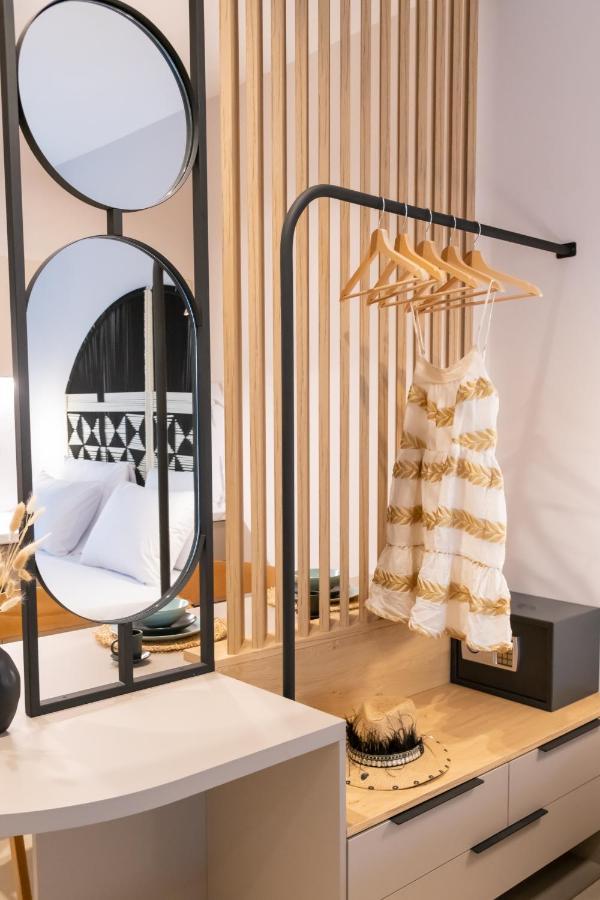 Anesis Deluxe Apartments 파르가 외부 사진