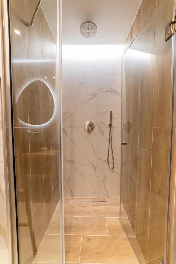 Anesis Deluxe Apartments 파르가 외부 사진