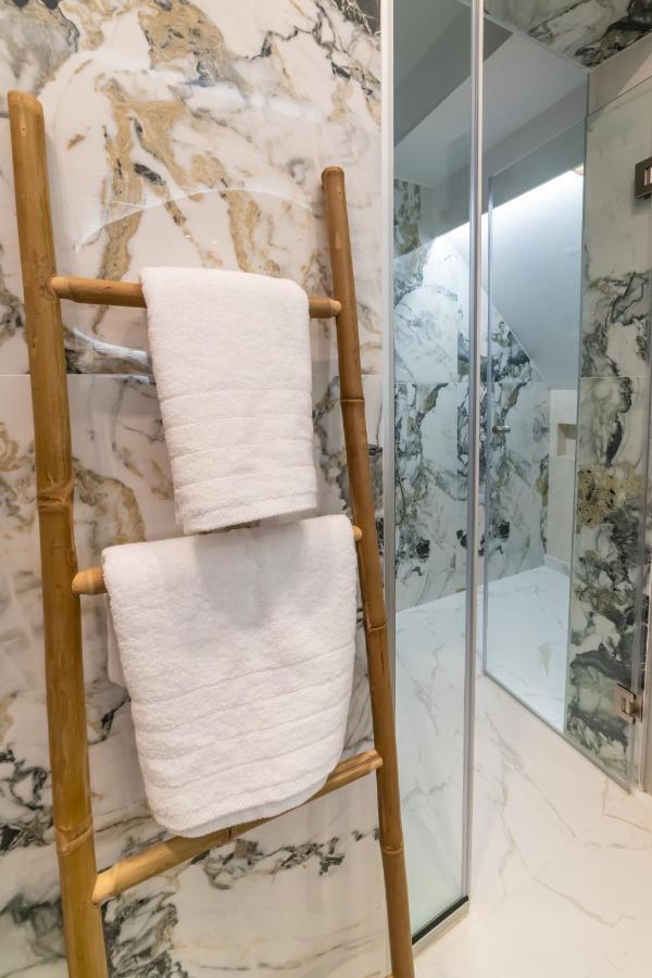 Anesis Deluxe Apartments 파르가 외부 사진