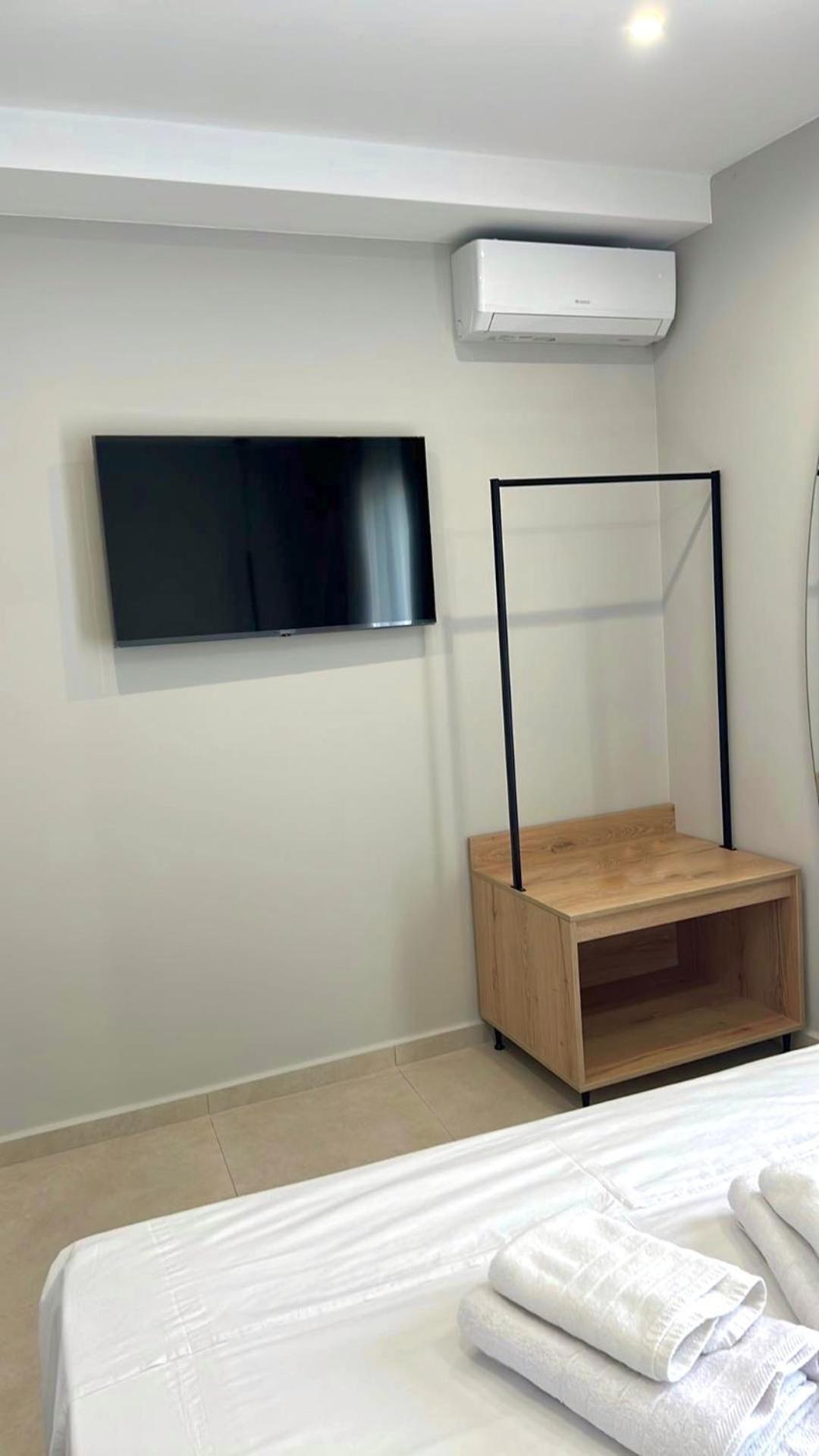 Anesis Deluxe Apartments 파르가 외부 사진